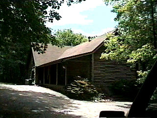 Building photograph for 311 NONNEWAUG RD